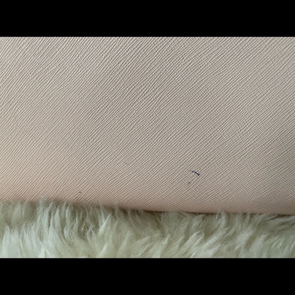 Tory Burch Robinson Tote - Picture 6 of 6